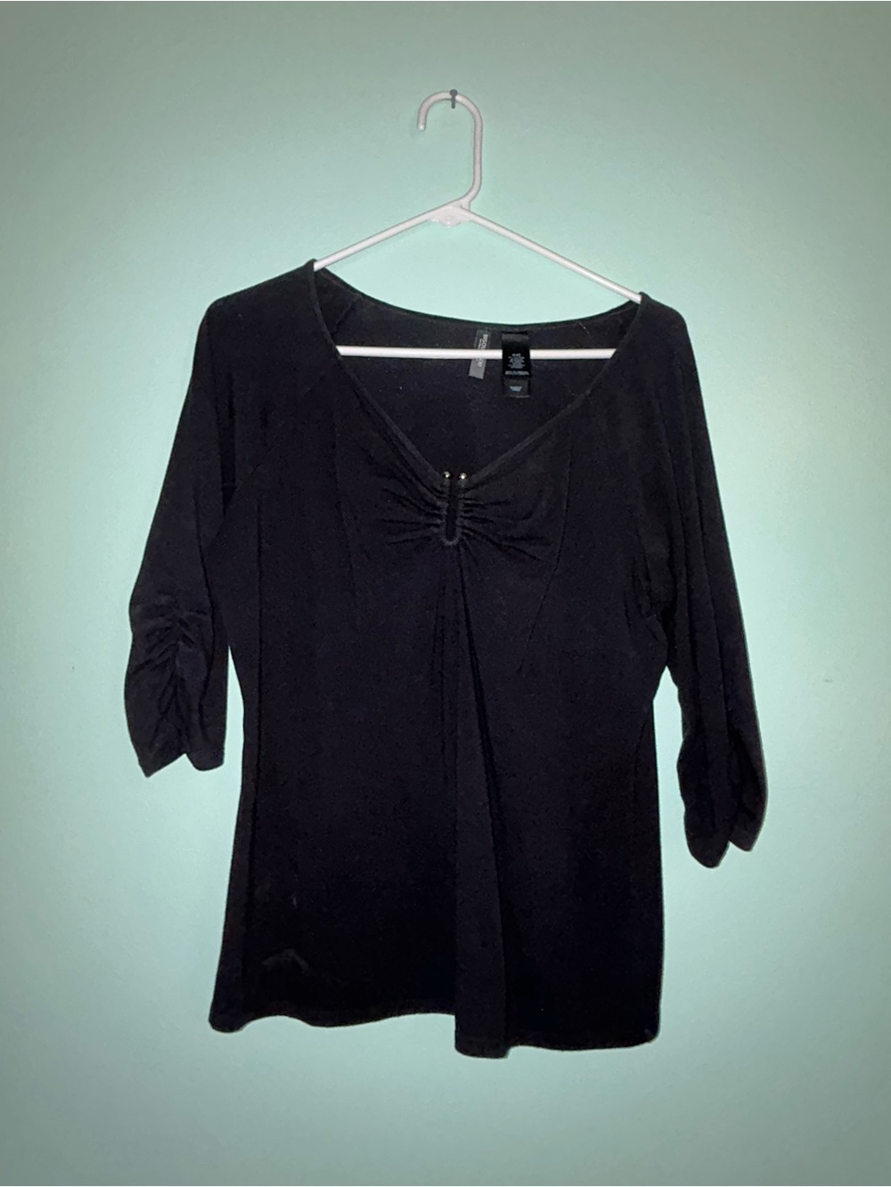 Bisou Bisou Black 3/4 Sleeve V-Neck Ruched Front Top XL